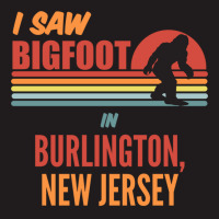 Bigfoot Lives In Burlington New Jersey Sweatshirt Waist Apron | Artistshot