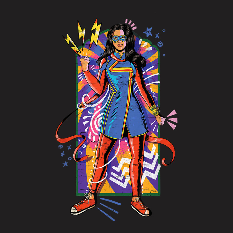 Ms. Kamala Khan Mural Art T-shirt | Artistshot