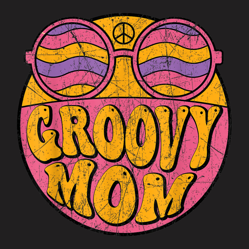 Groovy Mom 70s Aesthetic Nostalgia 1970's Retro Mom T-shirt | Artistshot