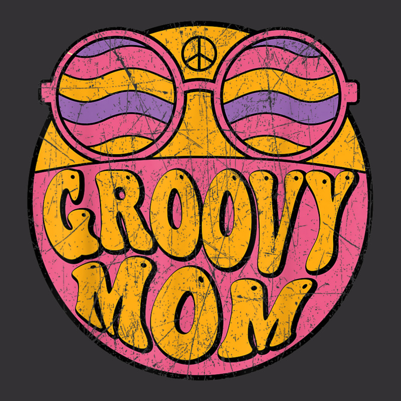 Groovy Mom 70s Aesthetic Nostalgia 1970's Retro Mom Vintage Short | Artistshot