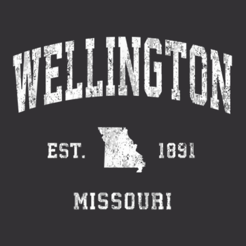 Wellington Missouri Mo Vintage Athletic Sports Design Vintage Short | Artistshot