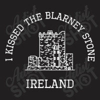 I Kissed The Blarney Stone T-shirt | Artistshot