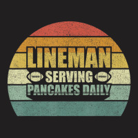 Retro Football Lineman Serving Pancakes Daily Vintage T-shirt | Artistshot