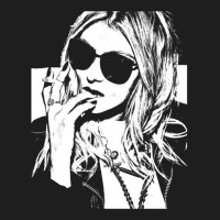 Momsen Taylor Classic T-shirt | Artistshot