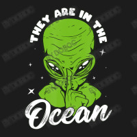 Alien Head They Are In The Ocean Extraterrestrial Ufo Hoodie & Jogger Set | Artistshot