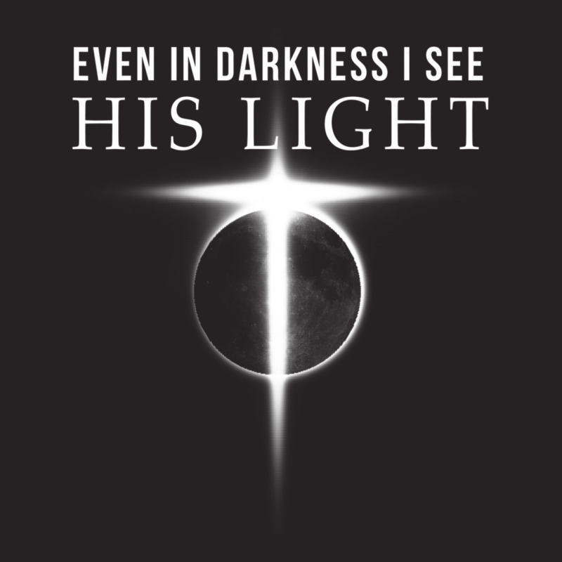 In Darkness I See His Light Jesus Christian Shirts Men Vintage Cap | Artistshot