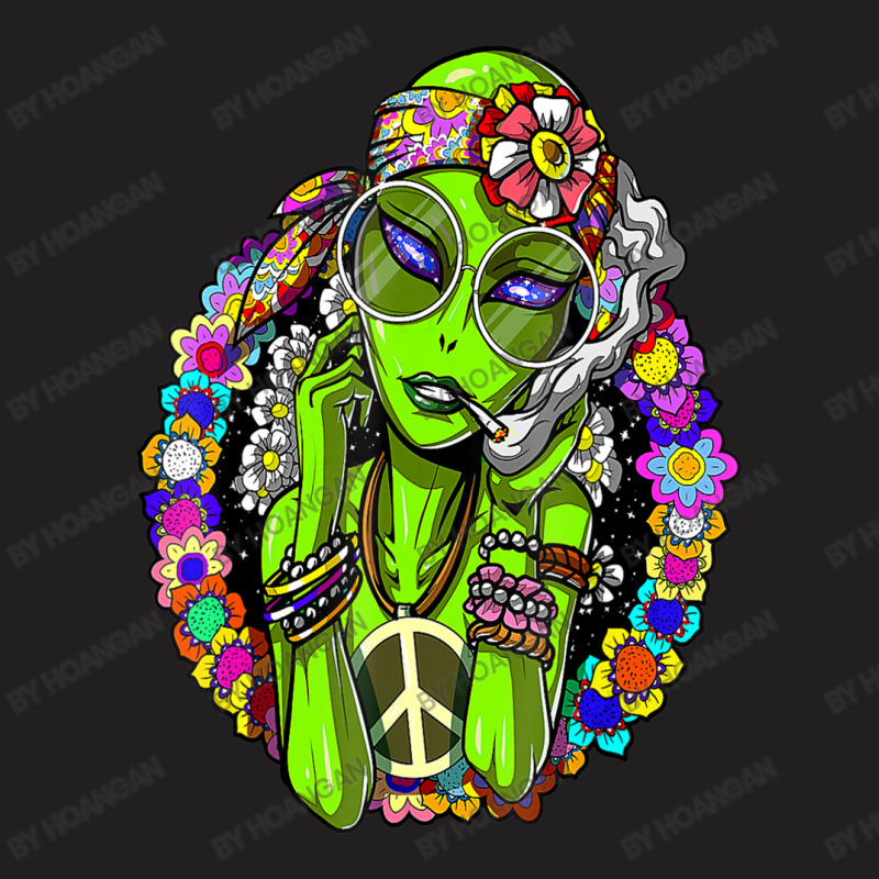 Hippie Alien Smoking Marijuana Weed Cannabis Peace Love Ufo T-shirt | Artistshot