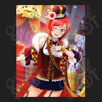 Magician Maki T-shirt | Artistshot