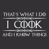 Chef   Cook Gifts  I Cook   I Know Things Funny Cooking Vintage Short | Artistshot