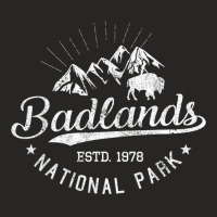 Badlands National Park Retro Vintage South Dakota Gift T Shirt Ladies Fitted T-shirt | Artistshot