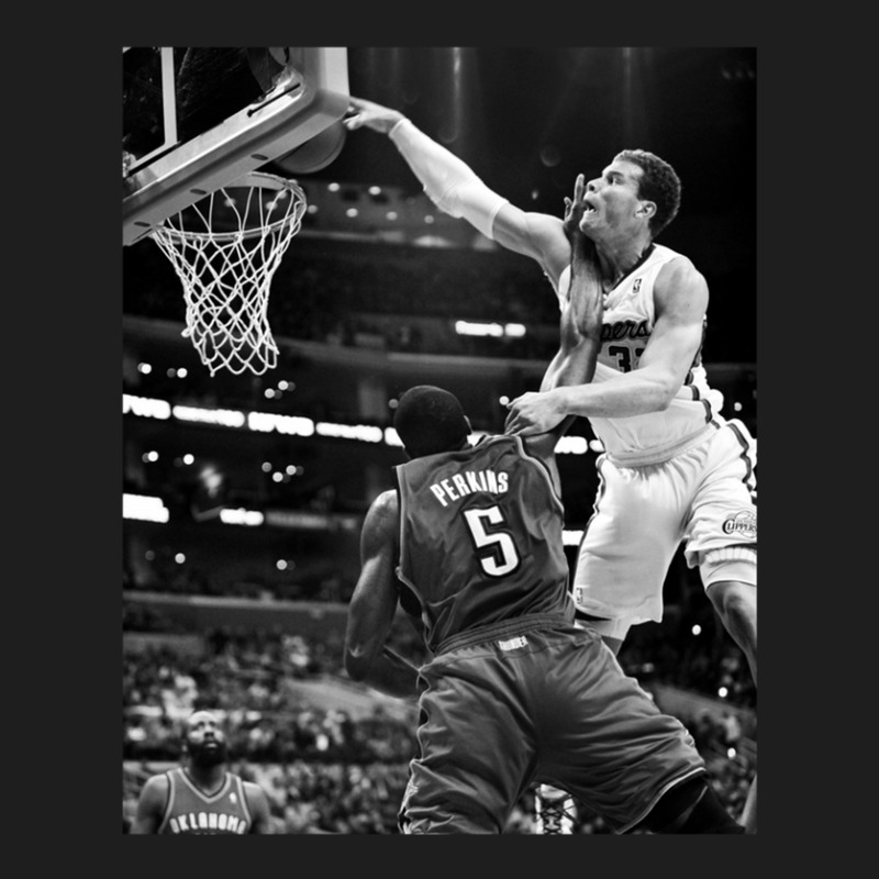 Blake Griffin Over Kendrick Perkins Classic T-shirt | Artistshot