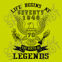Life Begins At Seventy 1946 The Birth Of Legends Graphic T-shirt | Artistshot