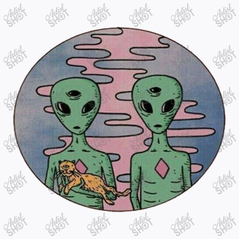 Alien Astronaut T-shirt | Artistshot