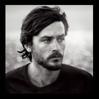 Alain Delon With Beard  T Hippie V-neck Tee | Artistshot