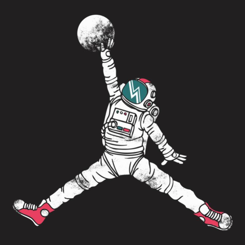 Slam Dunk In Space T-shirt | Artistshot