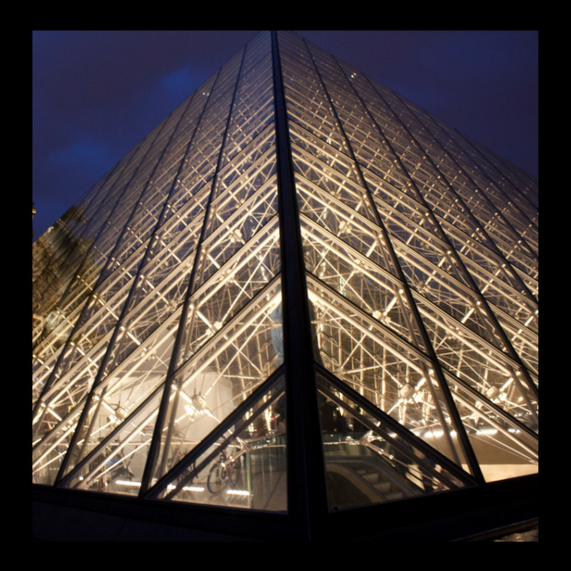 Light Up The Pyramid At Night At The Louvre V-neck Tee | Artistshot