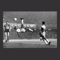 Pele Legendary Bicycle Kick Black And White Vintage Hoodie | Artistshot