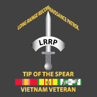 Badge - Lrrp - Tip Of The Spear - Vietnam Vet W Svc Vintage T-shirt | Artistshot