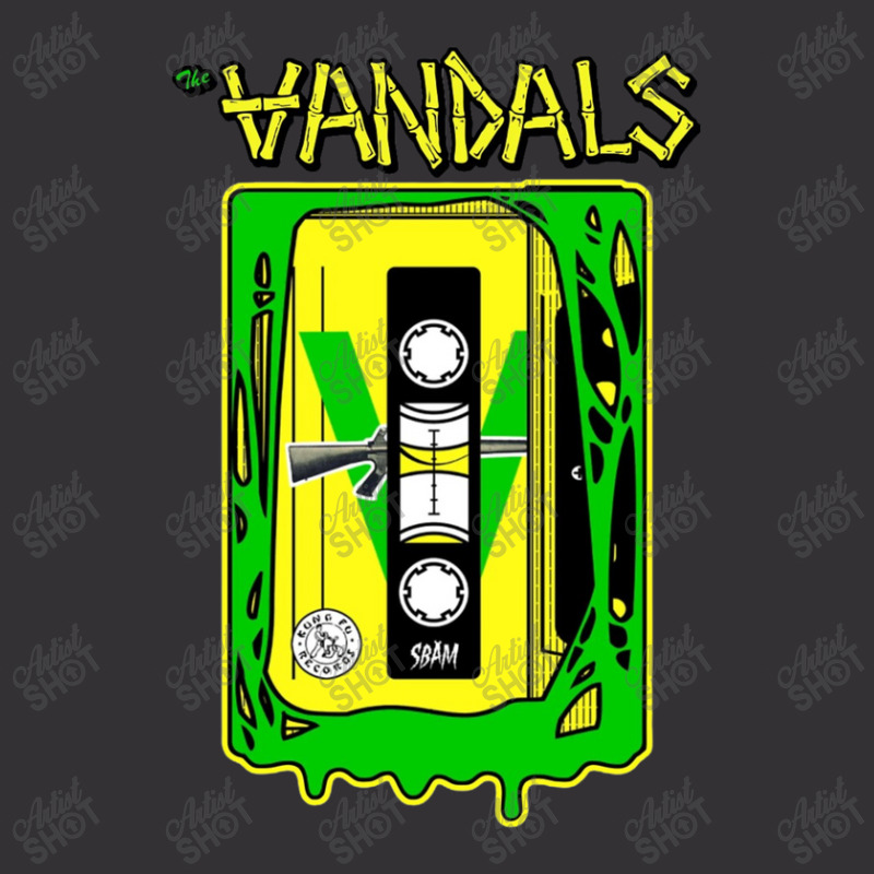 The 'vandals Vintage Short by famoustrick | Artistshot