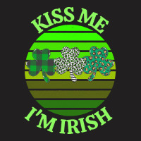 Kiss Me Im Irish T  Shirtkiss Me I’m Irish T  Shirt (8) T-shirt | Artistshot