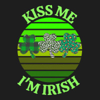 Kiss Me Im Irish T  Shirtkiss Me I’m Irish T  Shirt (8) Classic T-shirt | Artistshot