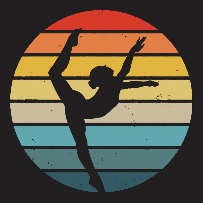 Majorette T  Shirt Baton Twirling Silhouette On A Distressed Retro Sun T-shirt | Artistshot