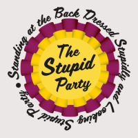 Standing At The Back Dressed Stupid And Looking Stupid Party Pocket T-shirt | Artistshot