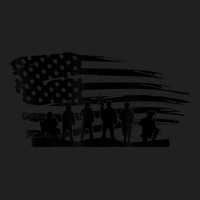 Vintage American Flag Soldiers Veterans Day Gifts Men Women T-shirt | Artistshot