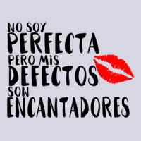 No Soy Perfecto Defectos Son Encantadores Fleece Short | Artistshot