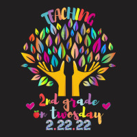 Teaching 2nd Grade On Twosday 2 22 22 T  Shirt Best Teaching 2nd Grade T-shirt | Artistshot