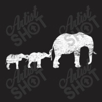 Animal Lover Gift Africa Safari Animals Family Elephant T-shirt | Artistshot