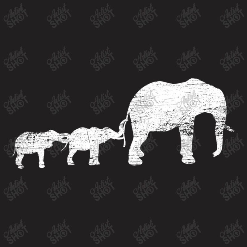 Animal Lover Gift Africa Safari Animals Family Elephant T-shirt | Artistshot