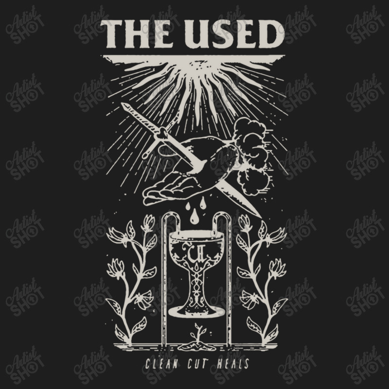 The U S E D Vintage Classic T-shirt | Artistshot