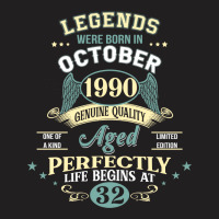 32nd Birthday Decoration Legends Were Born In Octo T-shirt | Artistshot