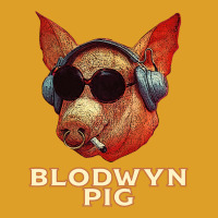 Blodwyn Pig Too T-shirt | Artistshot