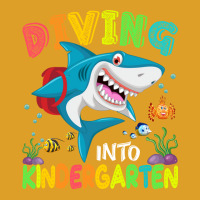 Diving Into Kindergarten Shark Back To School Humo T-shirt | Artistshot