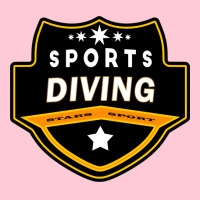 Sports Diving Girl Graphic T-shirt | Artistshot