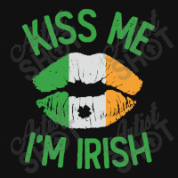 St Patricks Day - Kiss Me Im Irish Graphic T-shirt | Artistshot