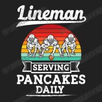 Football Lineman Serving Pancakes Daily Offensive Lineman 39 Basic T-shirt | Artistshot