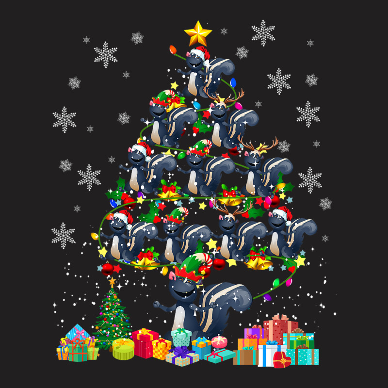 Santa Elf Reindeer Skunk Xmas Tree Light Skunk T-shirt | Artistshot