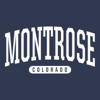 College Style Montrose Colorado Souvenir Gift Pullover Hoodie Basic T-shirt | Artistshot