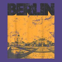 Vintage 70s Style Berlin Germany Basic T-shirt | Artistshot