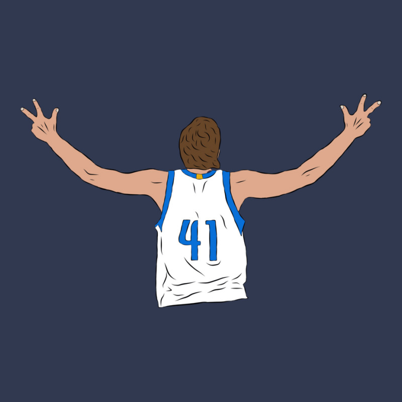 Dirk Nowitzki Celebration Basic T-shirt | Artistshot