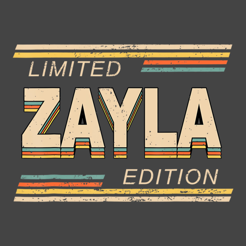 Zayla Gift Name Funny Retro Vintage Birthday & Chr Basic T-shirt by holubarpro | Artistshot