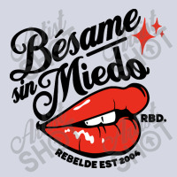 Bésame Sin Miedo Fleece Short | Artistshot