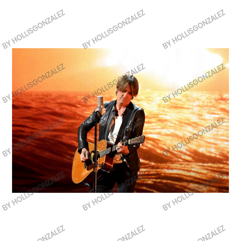 Keith Urban Watch Urban Livestream Concert From His Basement Cub Paper Bag - 8 X 4 1/2 X 10 1/4 | Artistshot