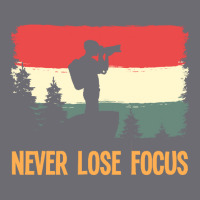 Amateur Photographer T  Shirt Retro Never Lose Focus Photography Photo Mesh Cap | Artistshot