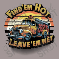 Find 'em Hot & Leave 'em Wet Vintage Short | Artistshot