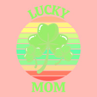 One Lucky Mom T  Shirtone Lucky Mom T  Shirt (1) Urban Heavy T-shirt | Artistshot