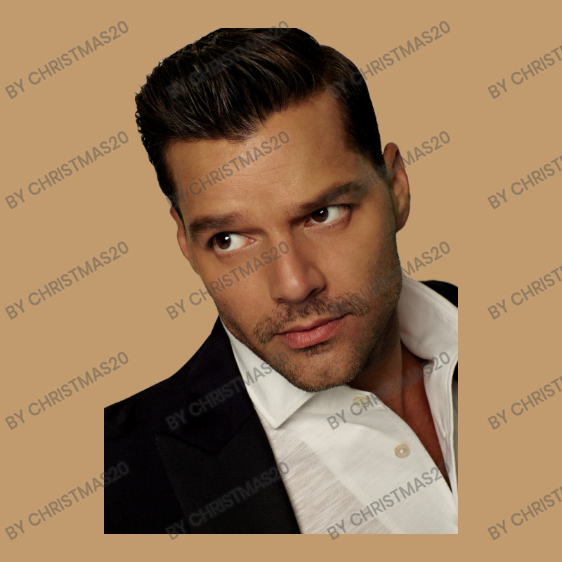 Ricky Martin Opens Up About Marriag Urban Heavy T-shirt by CHRISTMAS20 | Artistshot